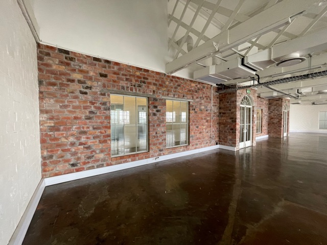 To Let Commercial Property for Rent in Woodstock Western Cape